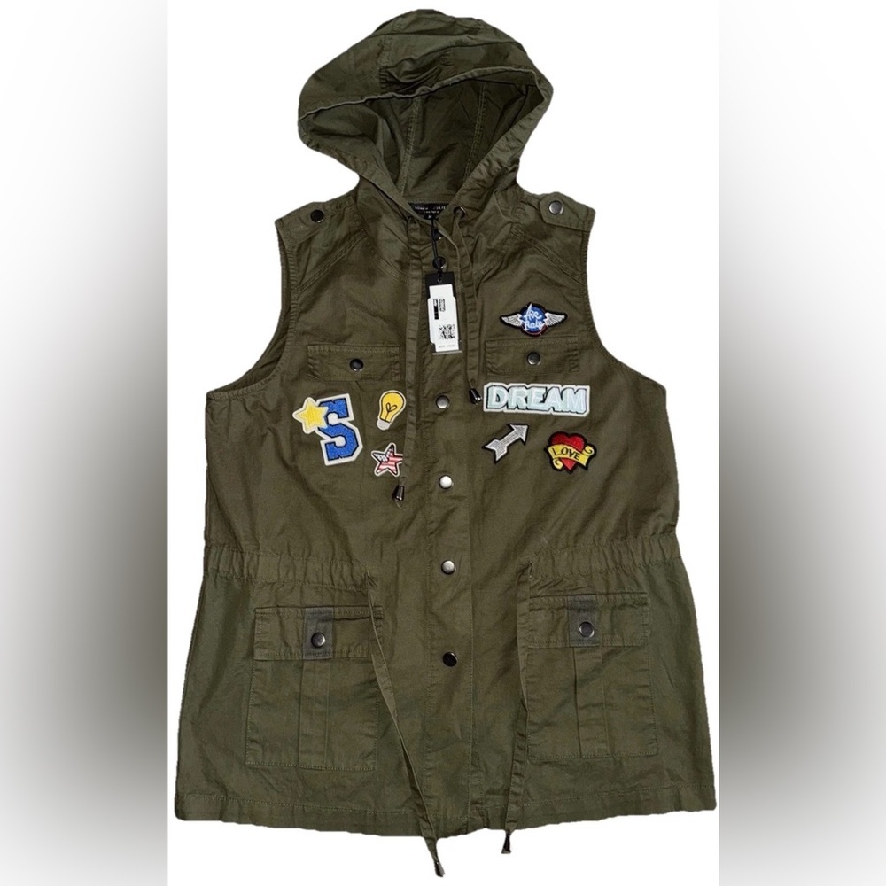 NWT Romeo & Juliet Hooded Cargo Patch Work Khaki Vest Sizes M - Picture 1 of 8